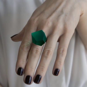 Ring Emerald Green 24mm Minimal ring band silver on model.jpg