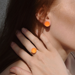 KULA earrings fluo orange ring neon orange.jpg