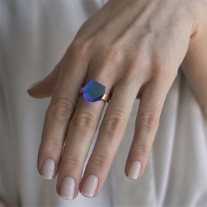Ring Violet Green Aurora 12mm Signature ring band gold-plated on model.jpg