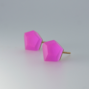 EARRINGS MAGENTA PINK 8MM 